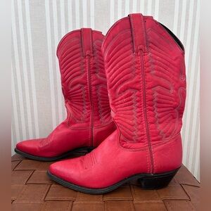 Vintage Capezio Women’s Red 100% Leather Western Cowboy Boots Size 6.5